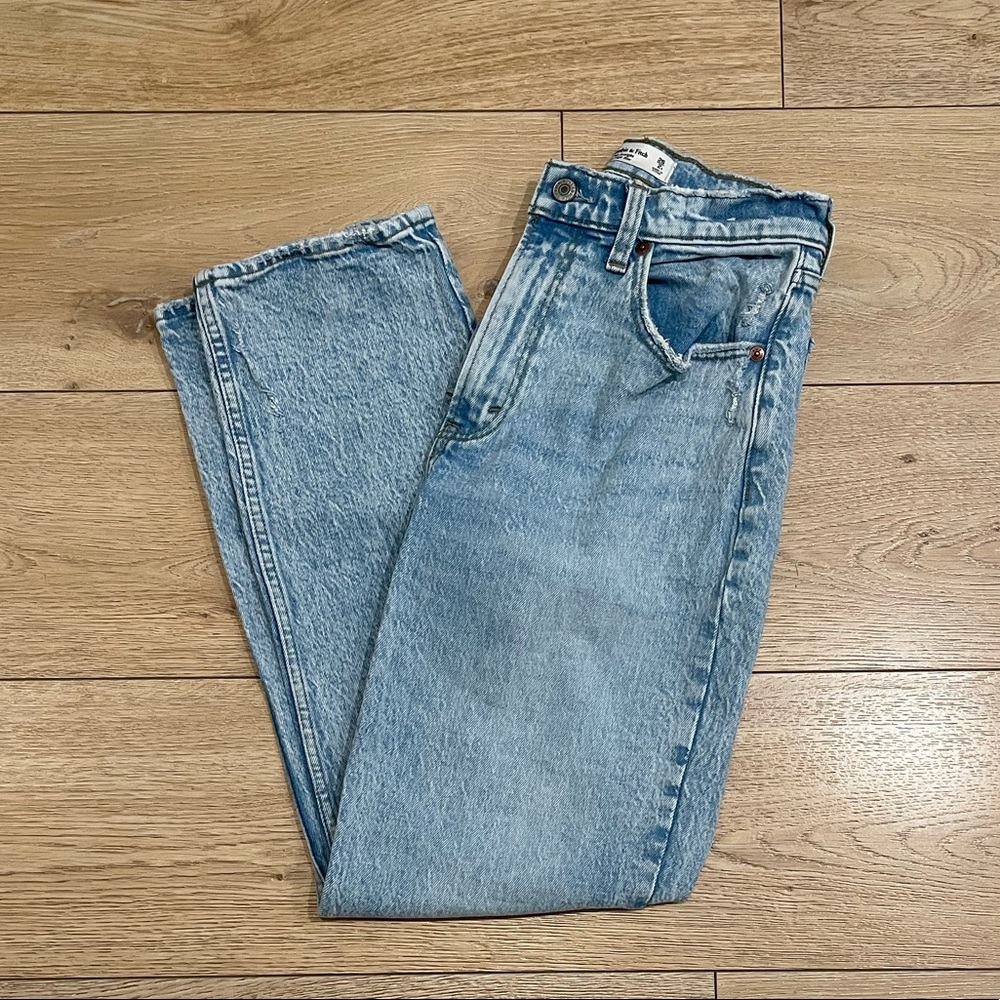 Abercrombie - 90’s Straight Jeans Curve Love